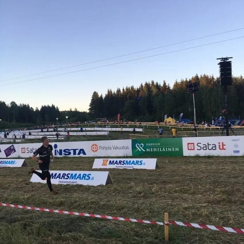 OK Azimuts orientieristi startē pasaulē vērienīgākajās orientēšanās stafetēs JUKOLA