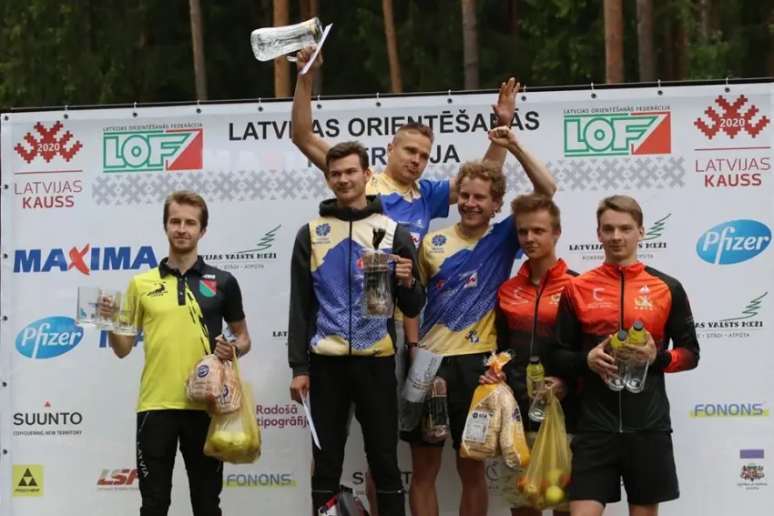 Azimuta komandām panākumi Daugavas kausā